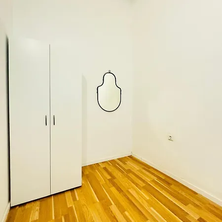 Apartment Spacious 2br 10 Mintransport To Stadthalle Vienna