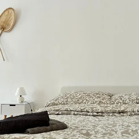 Apartment Sunny & Calm With Free Parking *