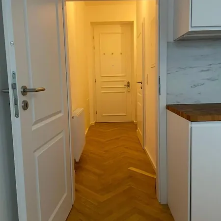 Columbus6 Apartment
