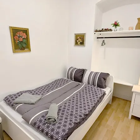 Cozy In Stadthalle Area Vídeň