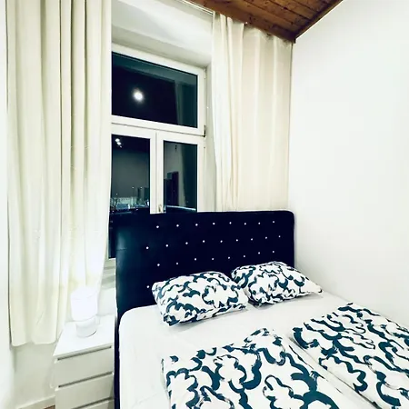 5br Near Atzgersdorf Park, 11min Walk Vídeň