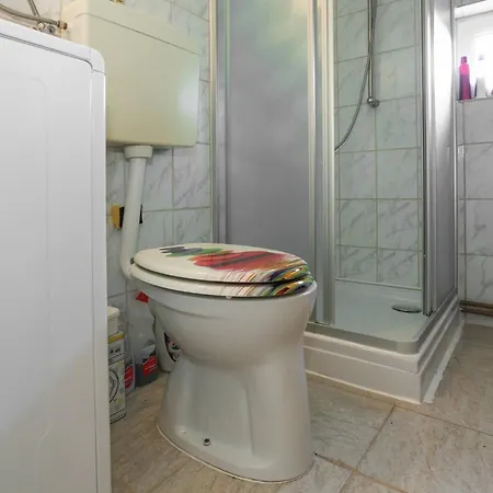 In House - Charming Retreat With Garden Metro Access * Vídeň