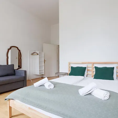 Aparthotel Urban Living - 18th District *
