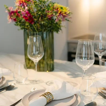 Boutique For 4-6 At Mq Apartamento Viena