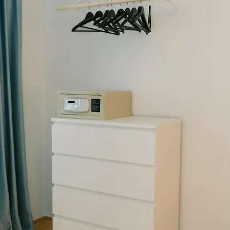 Boutique For 4-6 At Mq Apartamento Viena