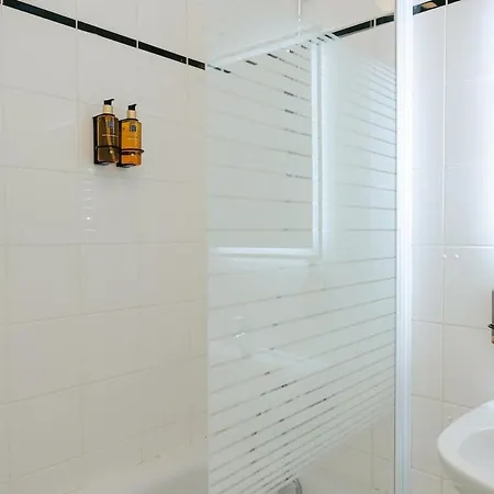 Apartmán Cozy Corner Perfect For 4 To 6 Hip Area And Parking Vídeň