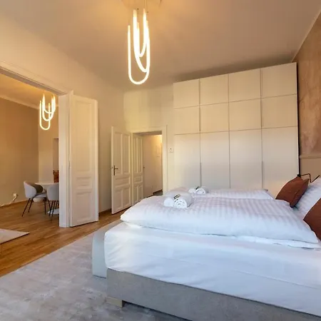 Apartamento Josef's I Urban Living I Premium 04
