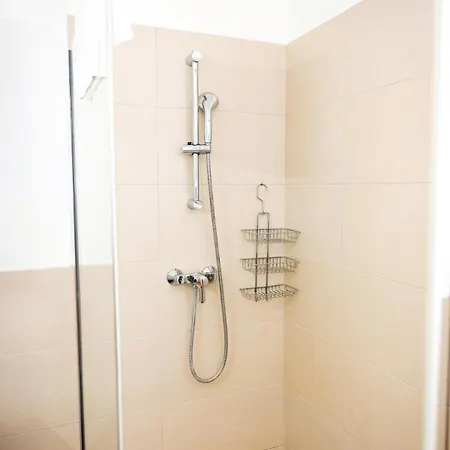 Apartment 75 M2 Rooftop Central *