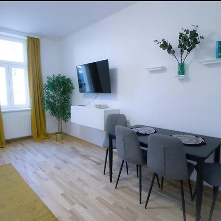 Apartment Grosszuegiges Stadtleben L Lf25 *