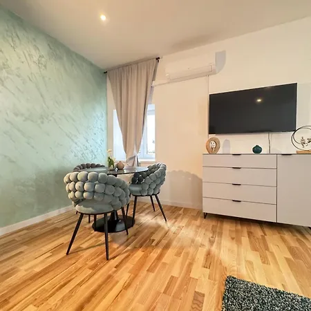 Schritte Entfernt Vom Hundertwasserhaus L Hg3 Apartment Vienna