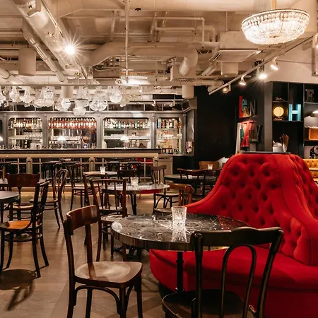 酒店 维也纳鲁比利西酒店