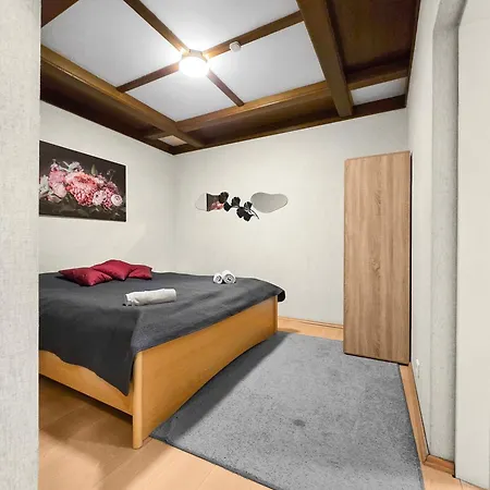 Apartment 4rooms Center