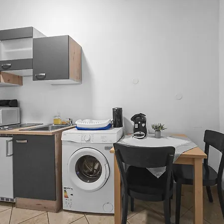 4rooms Center *