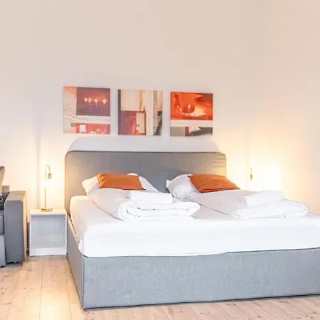 Affordable 2 Apts For 16p 4br Great For Families * Vídeň