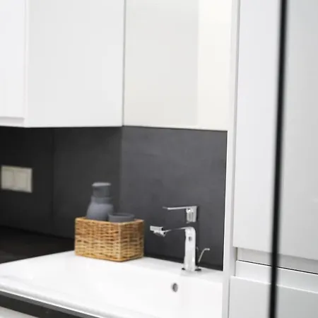 Modern Mariahilf - Center Apartment Vienna