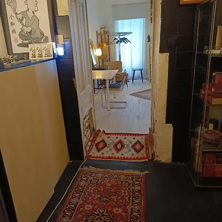 Atelier In Center, No Shower, Entire Place * Wien