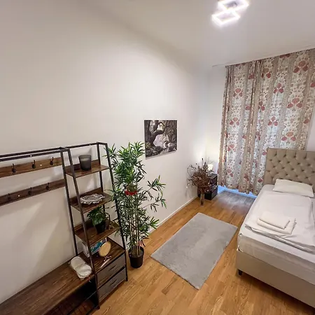 Art Living Apart-hotel *