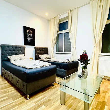 Chic For 5p, 12-min Walk To Augarten