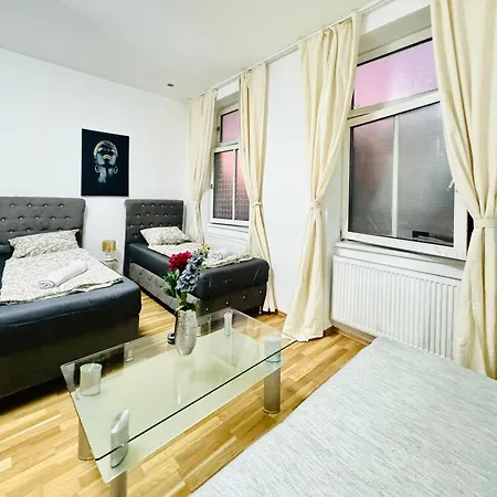 Chic For 5p, 12-min Walk To Augarten Apartamento *