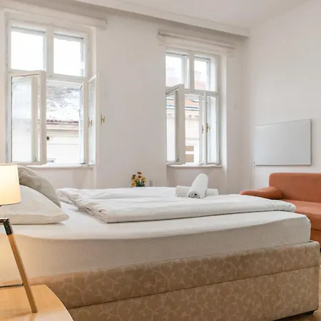 Apartment Budget - Near Wiener Stadthalle Ideal For Longstays Vienna