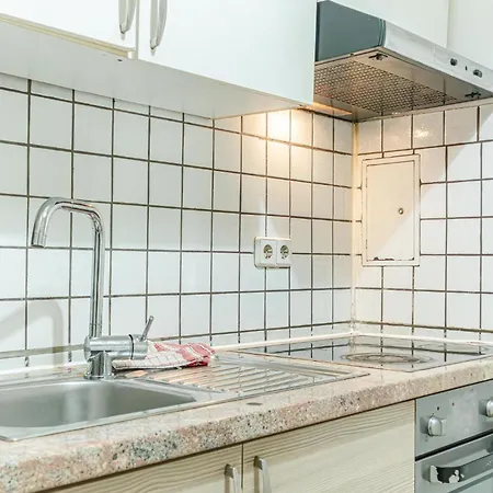 Amazing 2br Stay, Wiener Stadthalle *