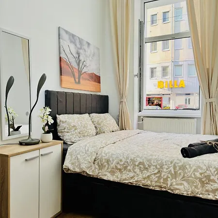 Apartment 5br Apartment, Only 10min Walk To Matzleinsdorfer Platz Vienna