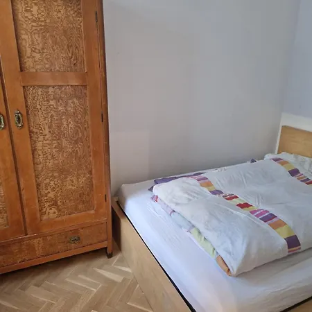 Apartment Beautiful Flat Overlooking A Great Park Vienna