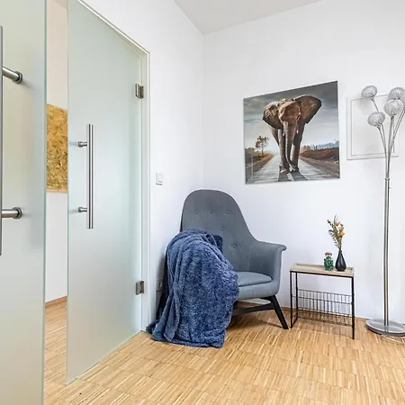 Luxury 3br And1 Lr In The Heart Of * Vienna