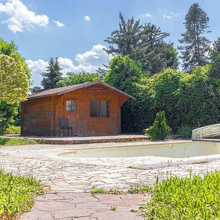 Exquisite In Shared With Garden & Parking Vienna