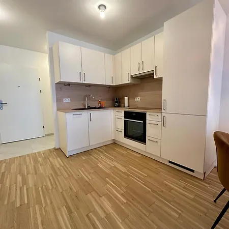 Coho Mit Hauseigener Tiefgarage Apartment