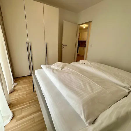 Coho Mit Hauseigener Tiefgarage * Vienna