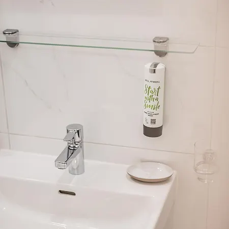 Smart Living - Alsergrund Apartment Vienna