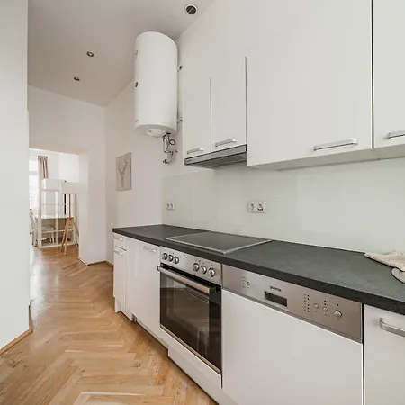 Living Loft - Favoriten Apartamento
