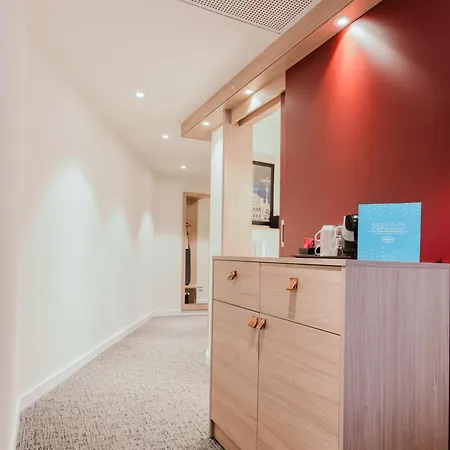 Hampton By Hilton West 3* Βιέννη