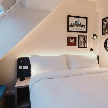 Hampton By Hilton West 3* Βιέννη