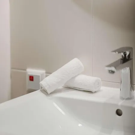 Hampton By Hilton West 3* Βιέννη