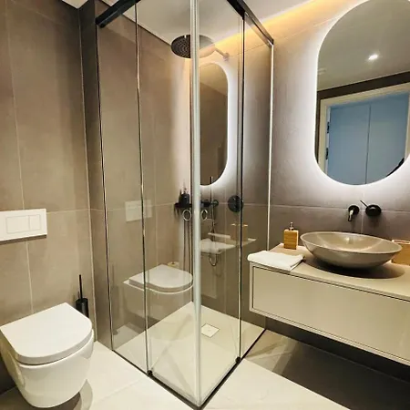 Modern Overlooking The Skyline & Danube Apartment Vienna