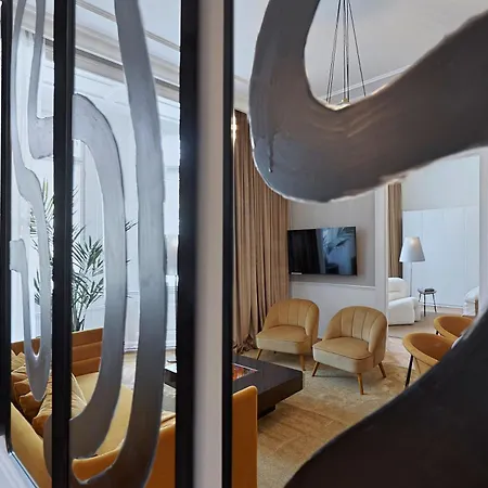 Diplomatic District Apartment, 6 Stops To Center * Vienna
