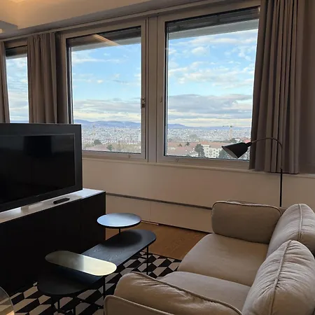 Skyline View Luxury Loft Near Center