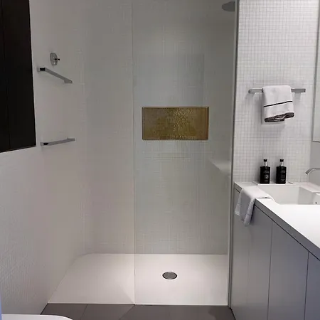 Skyline View Luxury Loft Near Center
