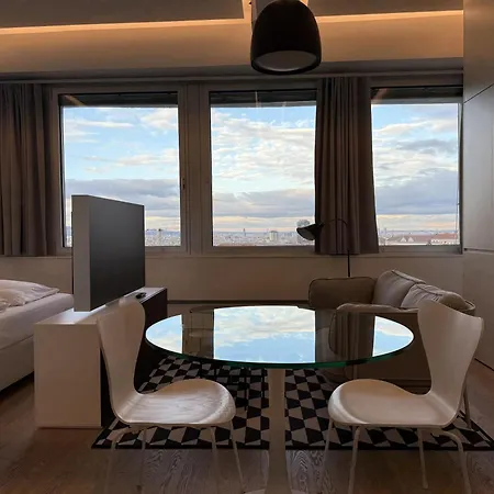 Skyline View Luxury Loft Near Center Apartment *