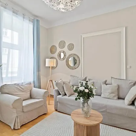 Apartamento Augarten I 5 Min To Metro I 10 Min To *
