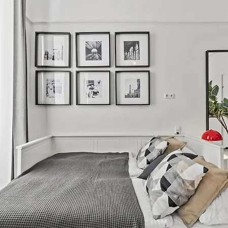 Apartamento Augarten I 5 Min To Metro I 10 Min To Viena