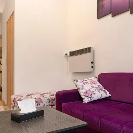 Homelike 2br Apt. @millenium Tower/danube River Appartement *