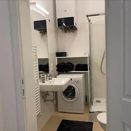 Cosy In Mariahilf Close To Citycenter *
