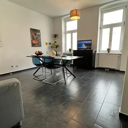 Gesamte Fuer 4 18 * Vienna