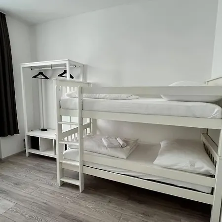 Gesamte Fuer 4 18 Apartment