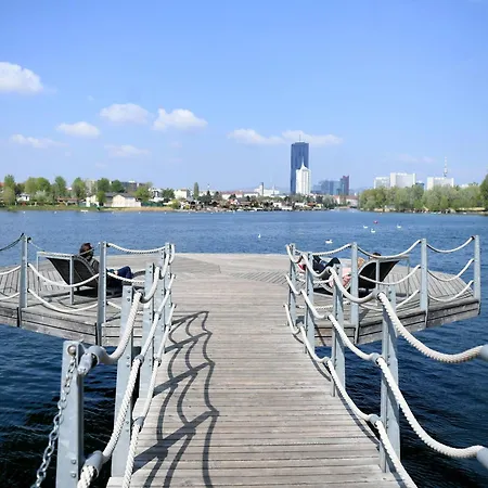 Daire Ursula Rose Collection An Der Donau Viyana