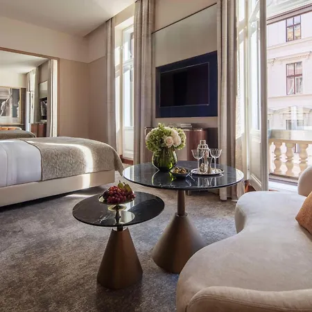 Hotel Anantara Palais Hansen - Newly Renovated 5*