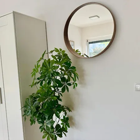 130 M2 Stylish 4 Bedroom With Balcony *